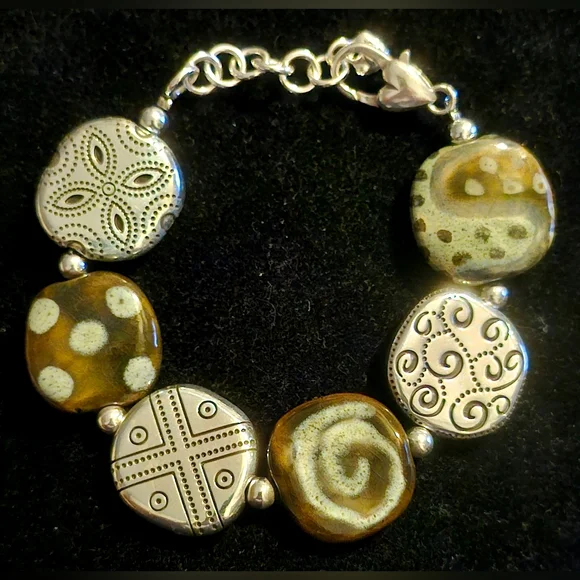 Brighton Kazuri Kenya Stone & Silver-Plated Jewelry Set - Picture 5 of 7